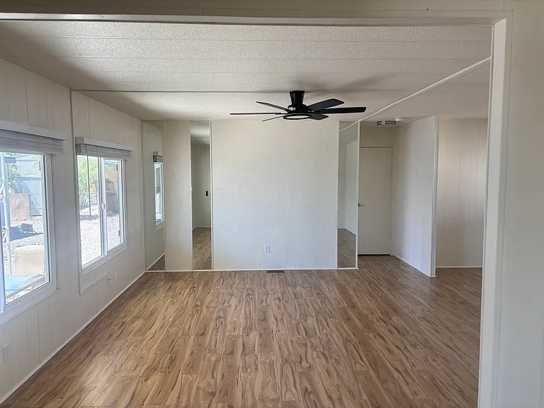 1964 Hubbell Dr — Photo 15