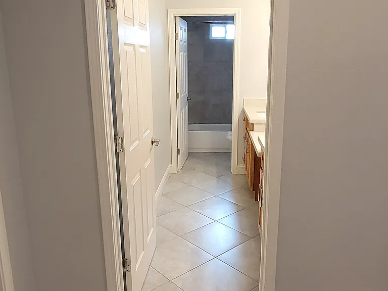 719 Morales Ct — Photo 16