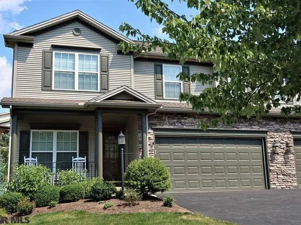 255 Varsity Ln, State College, PA 16803