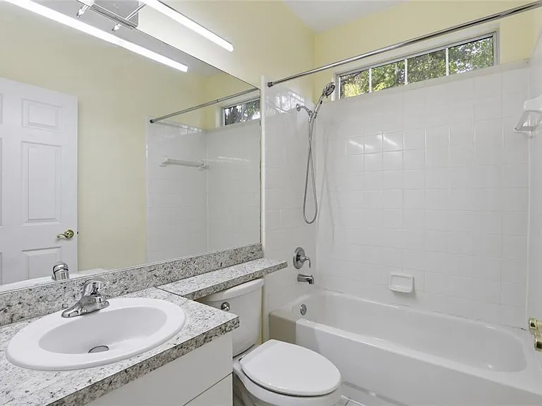 510 NW 50th Blvd #510 — Photo 19