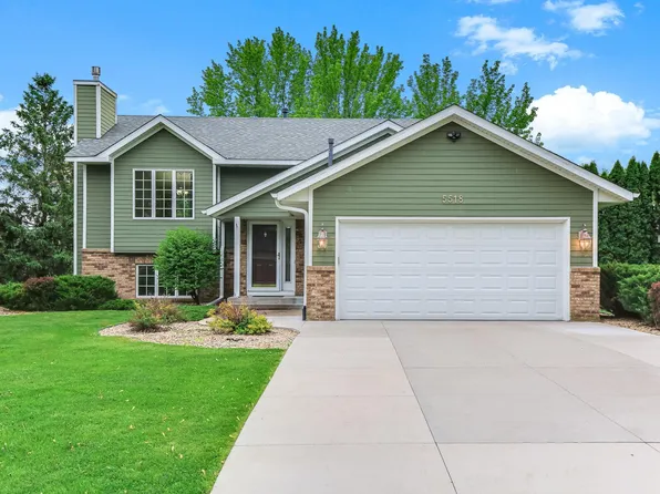 5518 Oakgreen Pl N, Stillwater, MN 55082