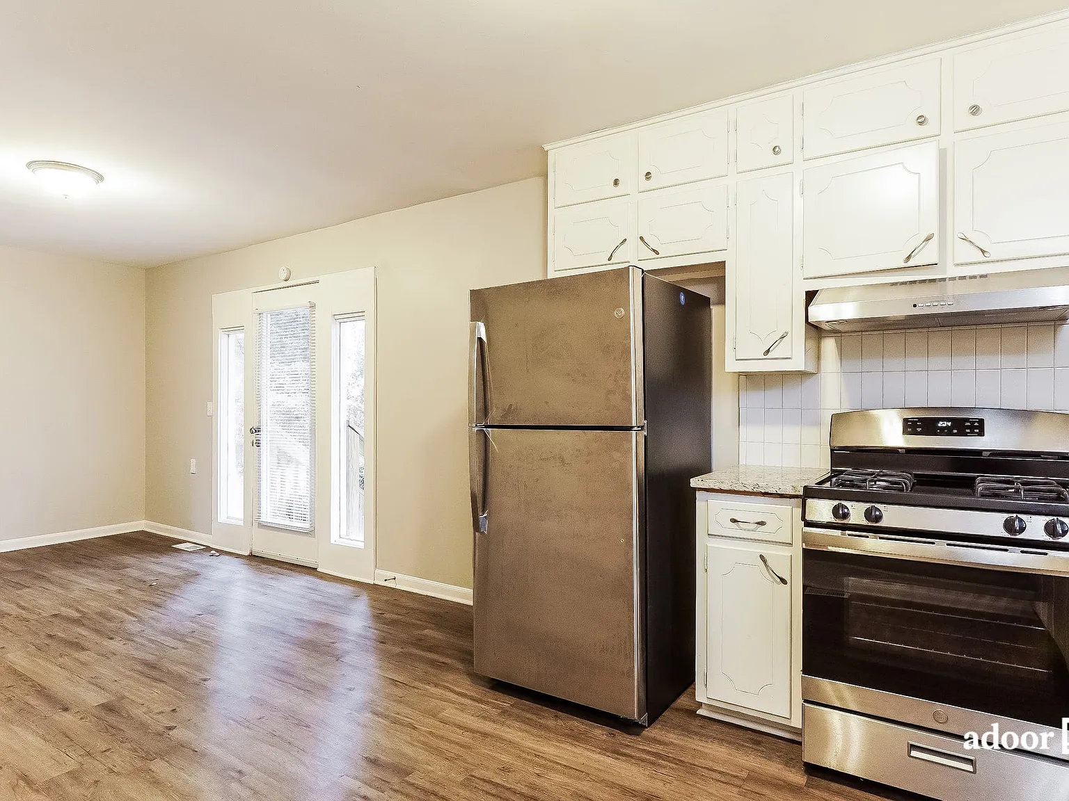 3 bed, 2.0 bath, 1145 sqft, $1,495 — Photo 3