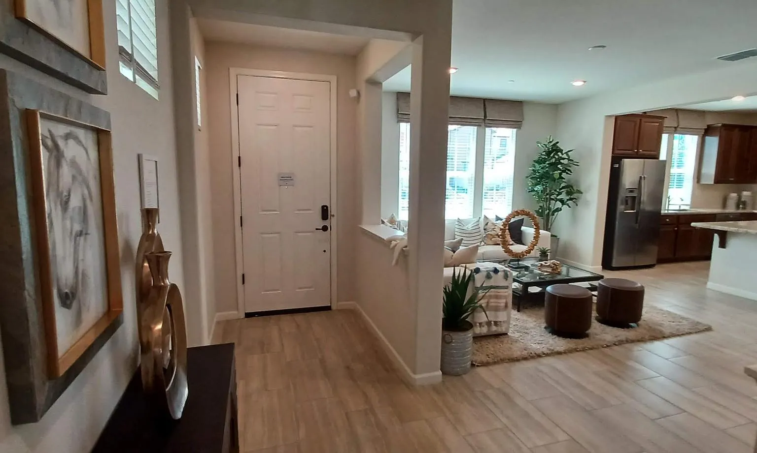 4 bed, 2185 sqft, $4,950 — Photo 4