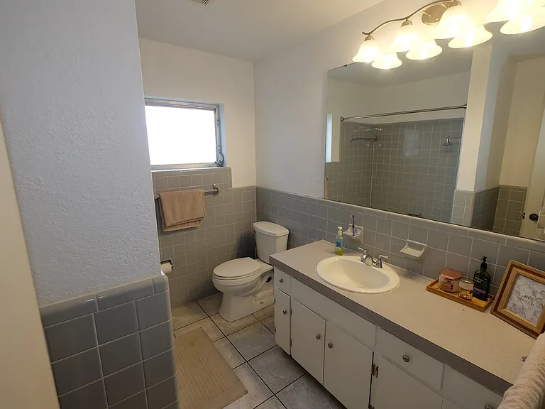 3227 Gardner Rd #1 — Photo 17