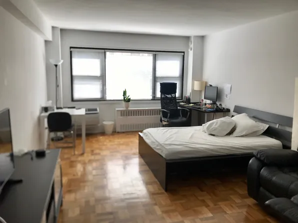 335 East 51st Street image 1 of 1