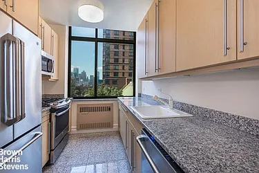 Rented by Brown Harris Stevens