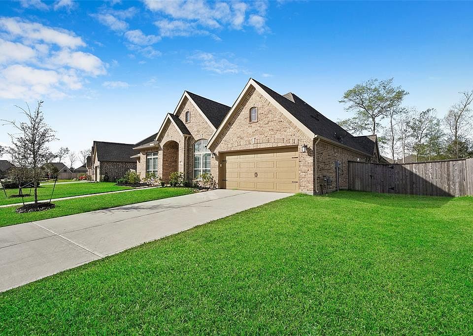 1st image of 23452 Elmwood Bend Ln