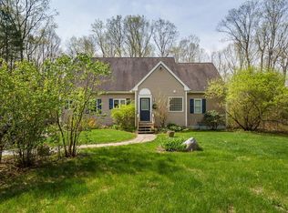 28-R Fairfield Ave, Haydenville, MA 01039