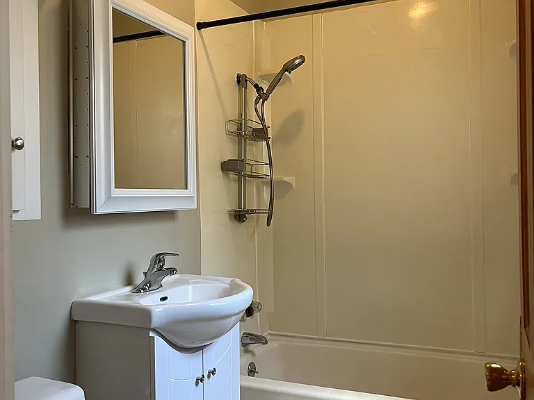 1211 E Saveland Ave #LOWER — Photo 12
