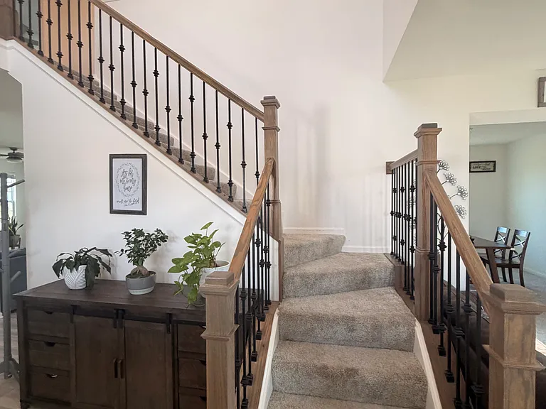 2411 Fairfield Ave — Photo 6