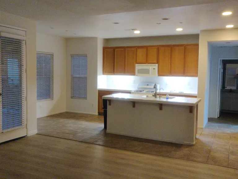1636 Gilliam Ct — Photo 43