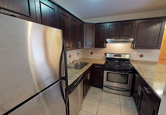 4th image of 84-14 143rd St #4E