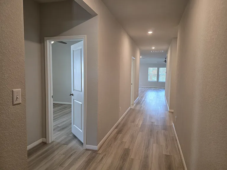 1609 Gerald Ln — Photo 16