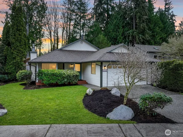 13706 176th Avenue NE, Redmond, WA 98052