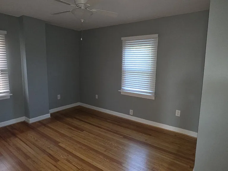 112 Joyce Ave — Photo 4