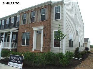 52 Folsom Aly, Mechanicsburg, PA 17050