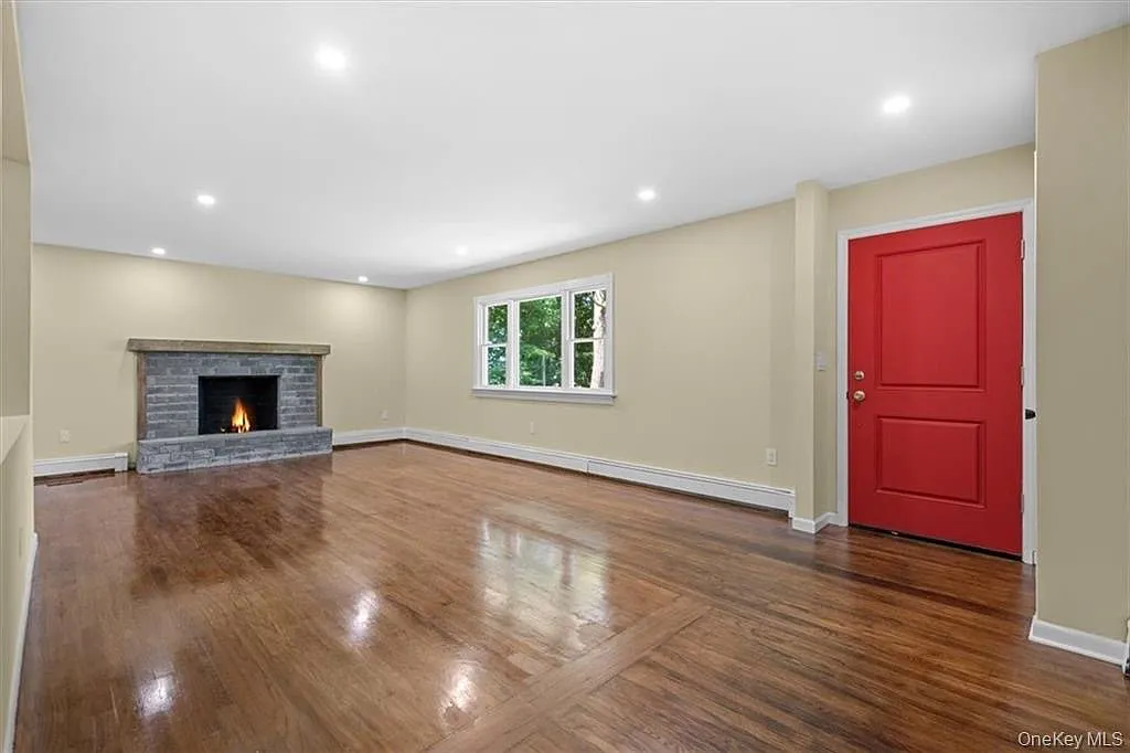 54 Brothers Rd — Photo 3
