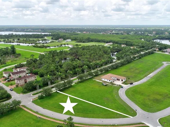 103 SE Via Lago Garda, Port Saint Lucie, FL 34952