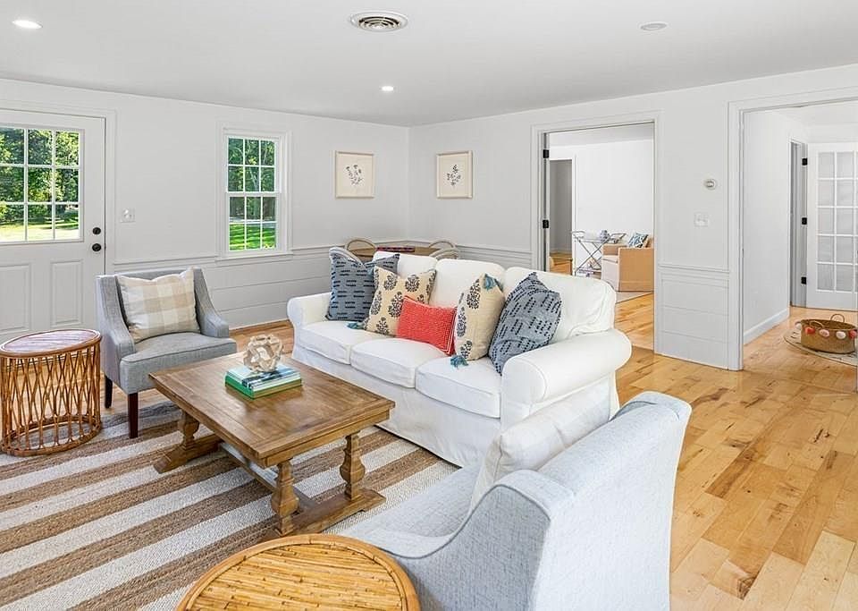 3 Modoc St, Duxbury, MA 02332 Zillow