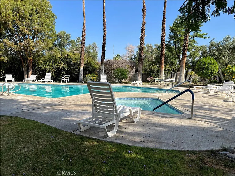 2801 E Los Felices Cir #D117 — Photo 27