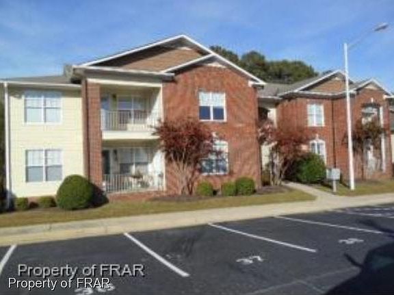 2nd image of 513 Meadowland Ct APT 1