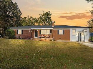 612 Reeder Rd, Seagrove, NC 27341