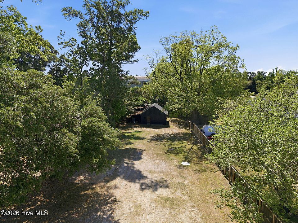 1st image of 119 Giles Avenue
