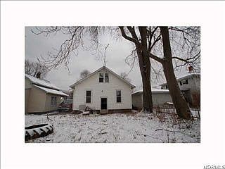 2nd image of 479 S Saint Clair St