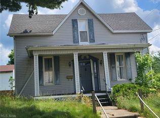 221 Franklin St, Barnesville, OH 43713