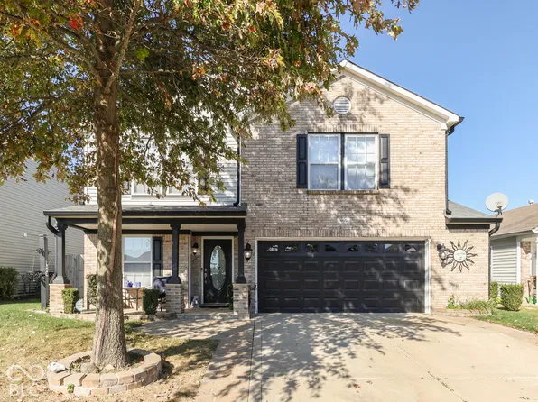 960 Bentgrass Dr, Greenwood, IN 46143