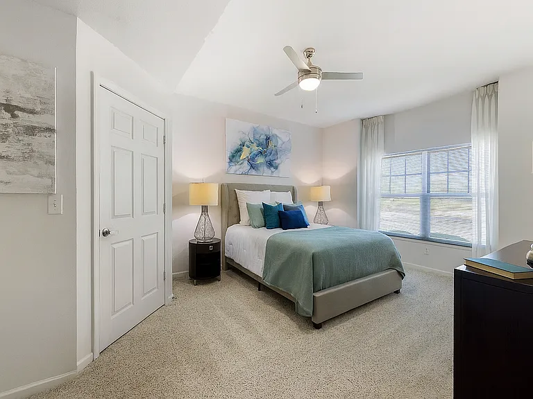 Eastland Trails Apartments — Photo 14