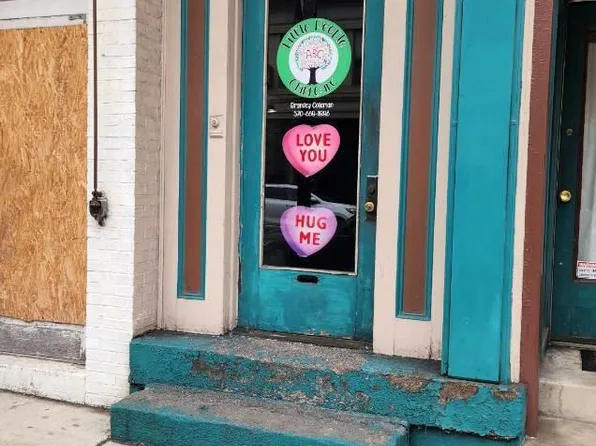 113 W Broad St, Tamaqua, PA