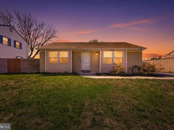 20 Monticello Blvd, New Castle, DE 19720