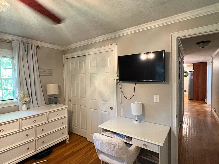 76 Lafayette Dr — Photo 15