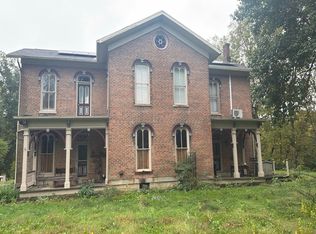 137 N Main St, Covington, OH 45318