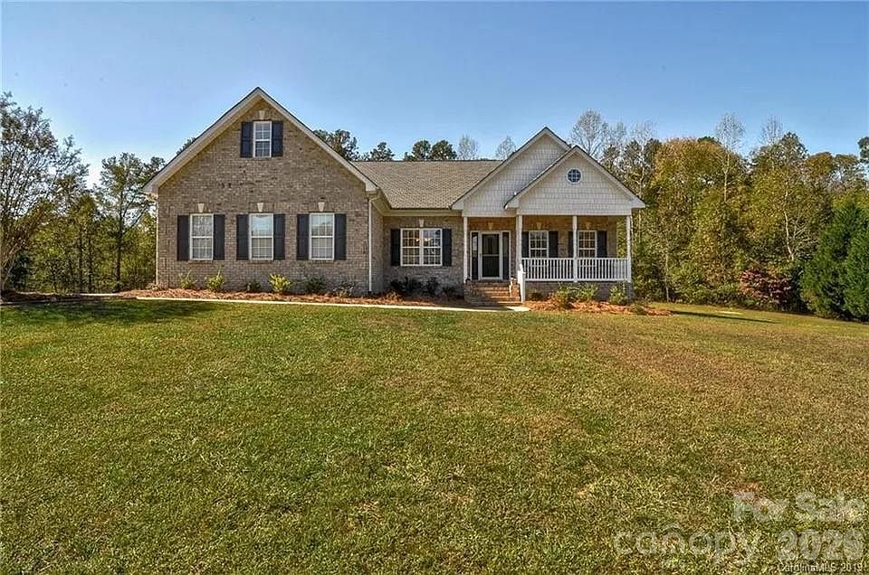 1st image of 7672 Maple Bluff Ln