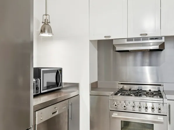 55 Liberty Street image 7 of 14