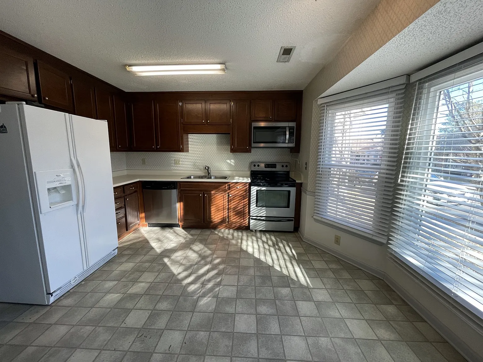Steeplechase Drive - 6930 - 1 — Photo 4