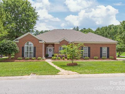 502 Roxanne Ct NW, Concord, NC, 28027