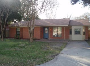 1106 Dover Cir, Alvin, TX 77511
