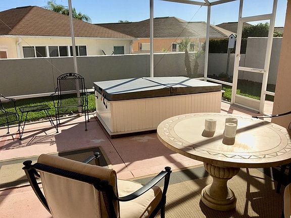Lanai with Spa