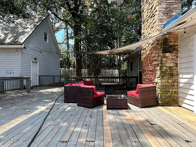 8879 Cliffdale Rd — Photo 34