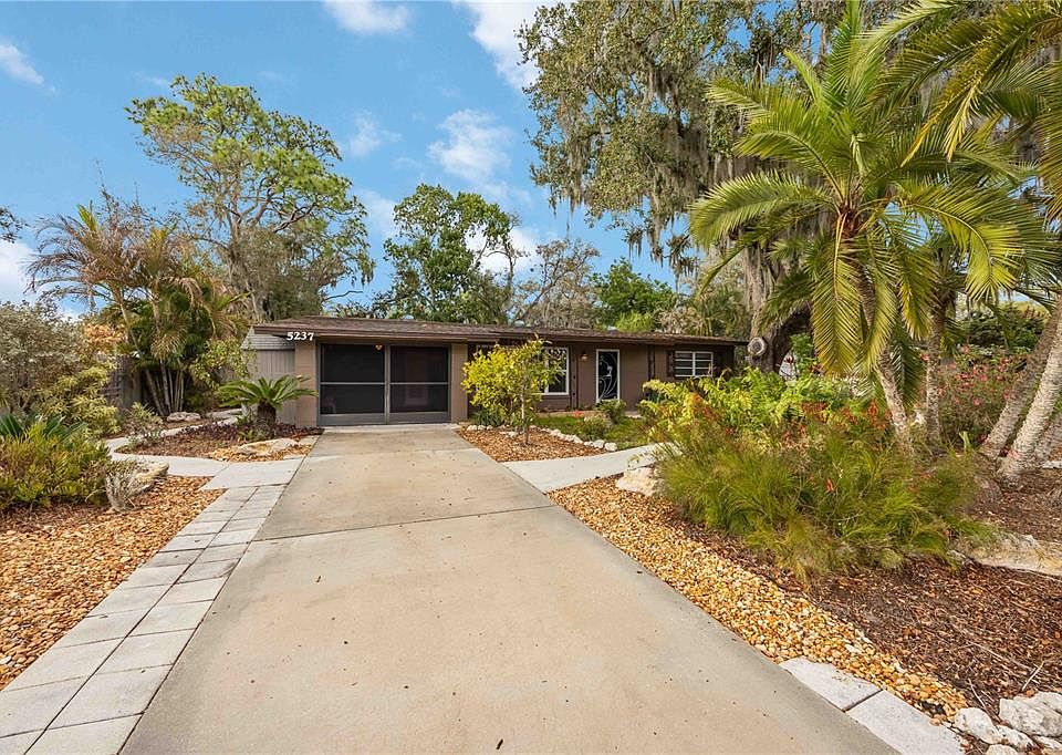 1st image of 5237 VENTURA AVENUE
