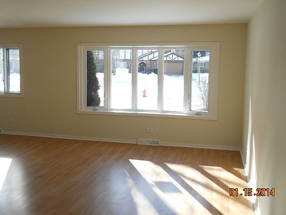 5th image of 316 Rosewood Ct