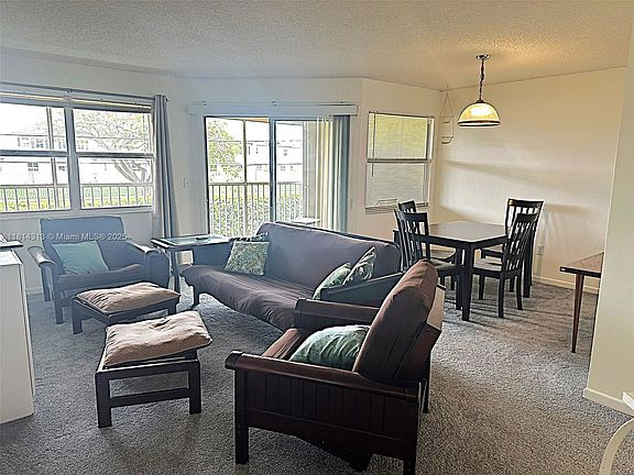 4th image of 2274 SE 27th Dr #205E