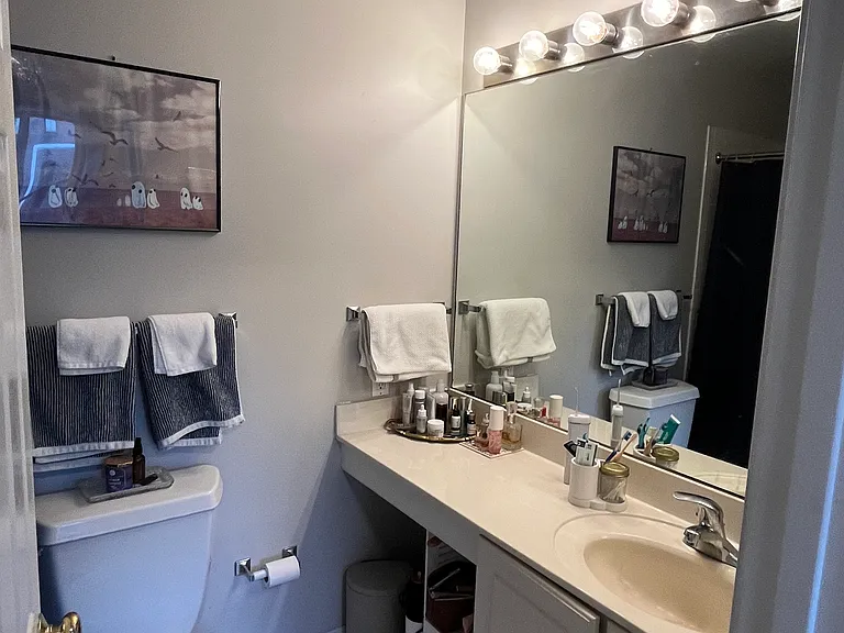 1635 R St NW #22 — Photo 15