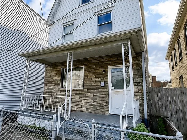 227 Munson Ave, Mc Kees Rocks, PA 15136