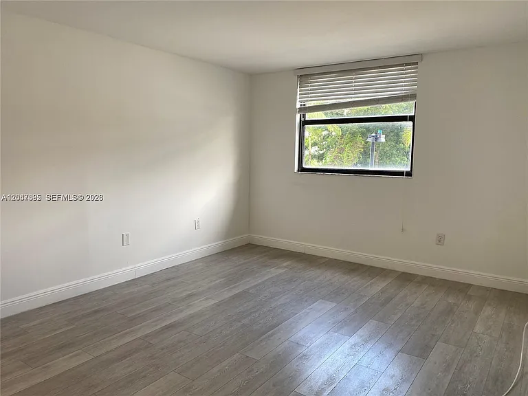 911 E Ponce De Leon Blvd #301 — Photo 13