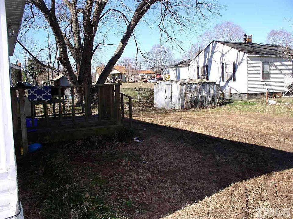 2nd image of 1617 Stewart Ave