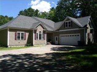 142 Oak St, Mansfield, MA 02048